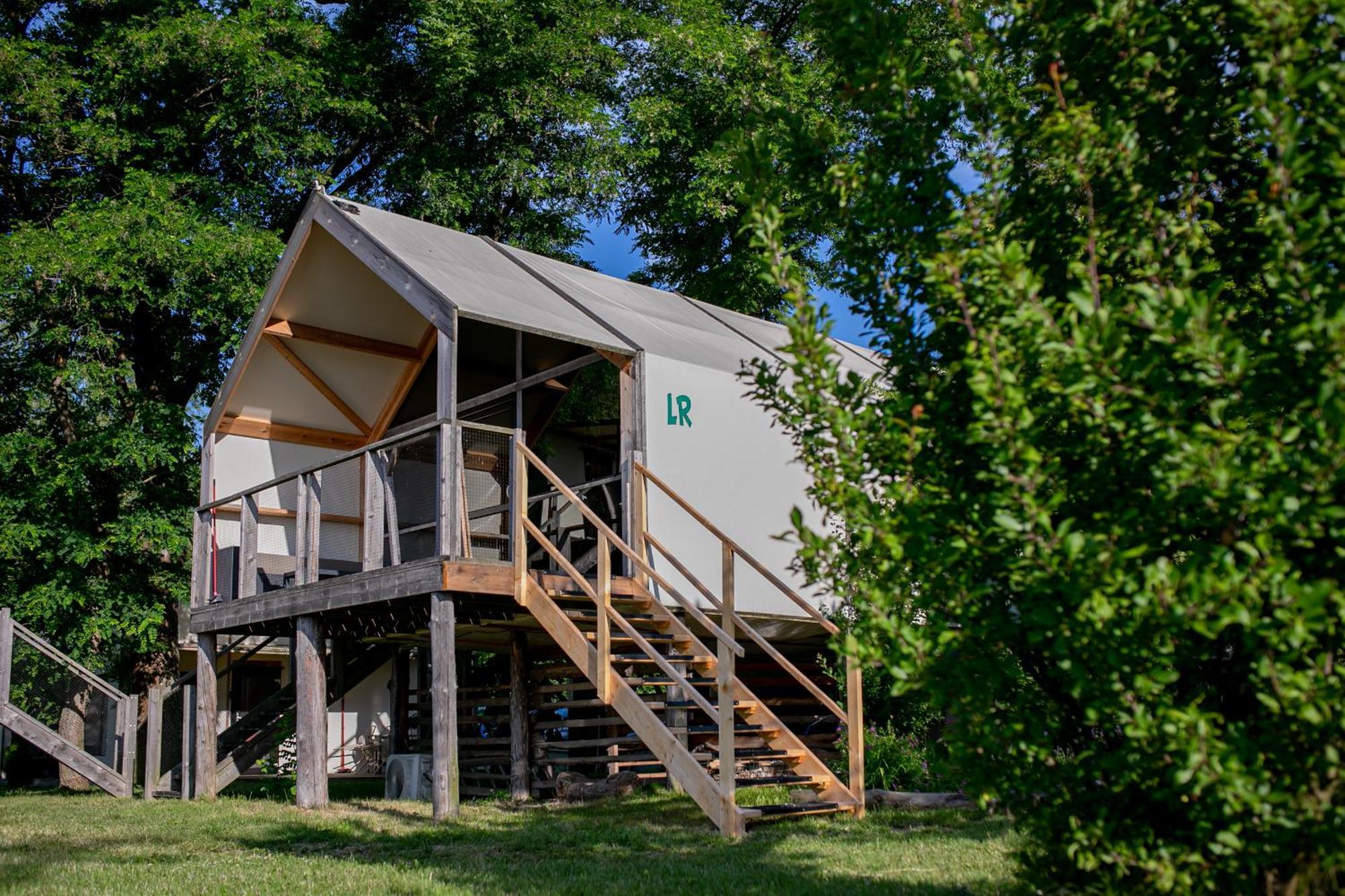 Herbals - Tree&Lake Houses With Bath, Sauna, Bikes, Motorboat ميلنو المظهر الخارجي الصورة